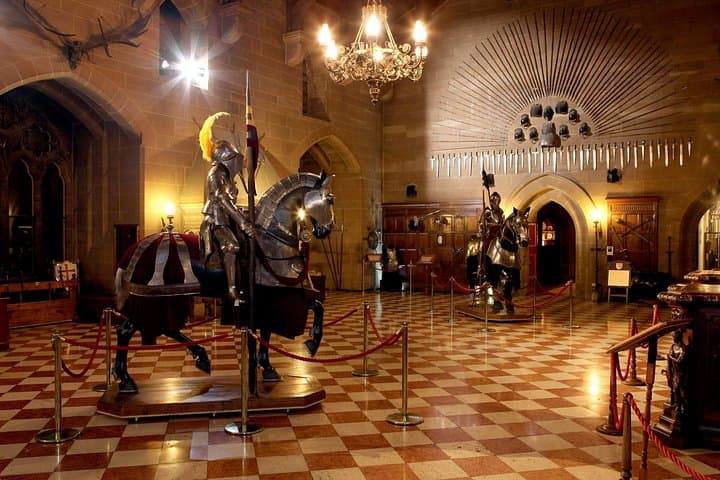 Warwick Castle Shakespeares England Oxford and The Cotswolds Tour
