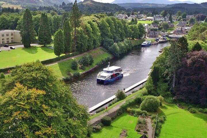 Glasgow: Loch Ness, Glencoe & The Highlands