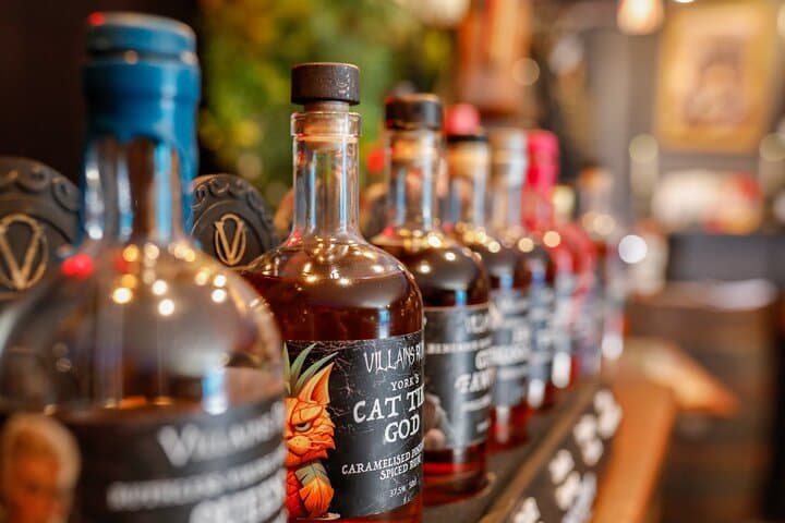 Villainous History and Rum Tasting Tour in York Indoor Experience