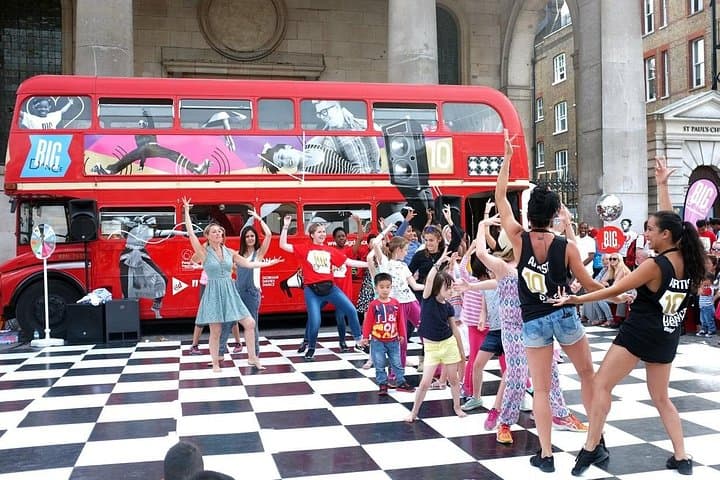 London Private Family Tour Museum Visit for Kids and Games