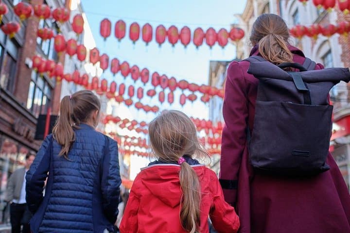 London Private Family Tour Museum Visit for Kids and Games
