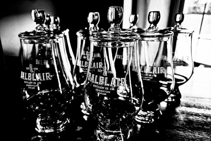 Craigs Deluxe Whisky Tour Shore Trip from Port of Invergordon
