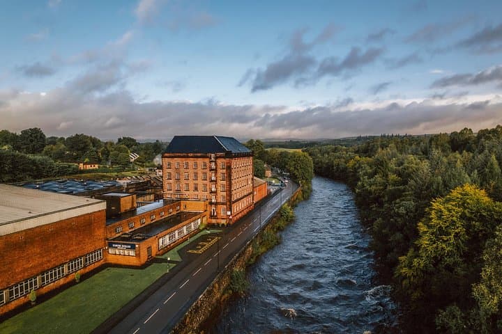 Whisky Distillery version with optional Distillery Tour