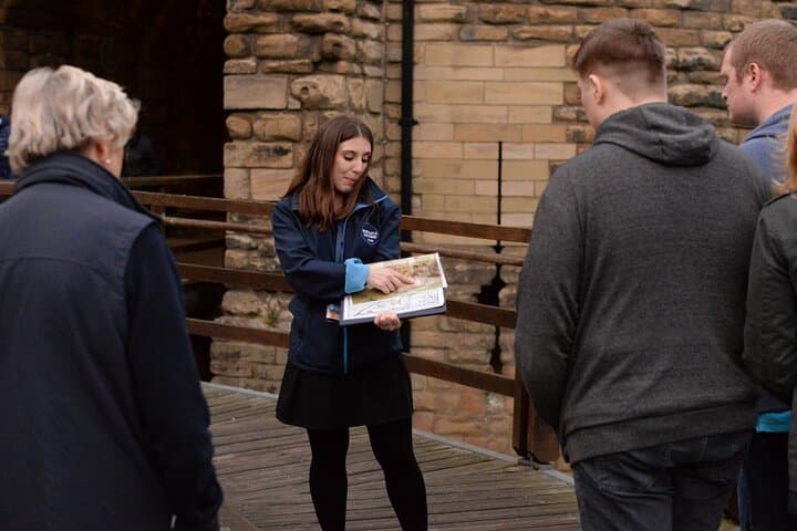 Newcastle Walking Tour: Geordie Culture, Snack & Local Stories