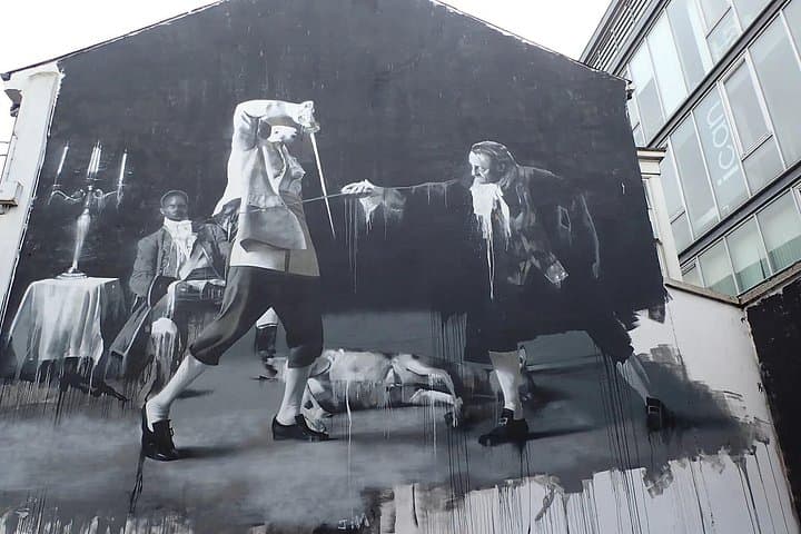 Self Guided Walking Tour of Belfast with Audio Guide