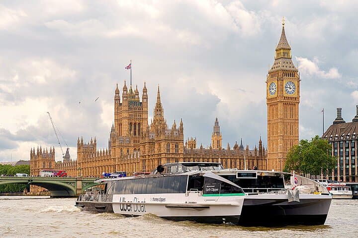 London 360 One Way Thames River Trip and Hop On Hop Off Bus Tour