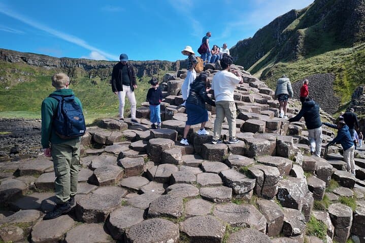 Game of thrones locations and Giants causeway tour