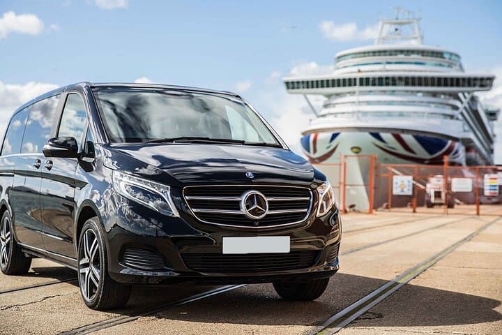 Luton Airport to London or Southampton Port Private Transfer