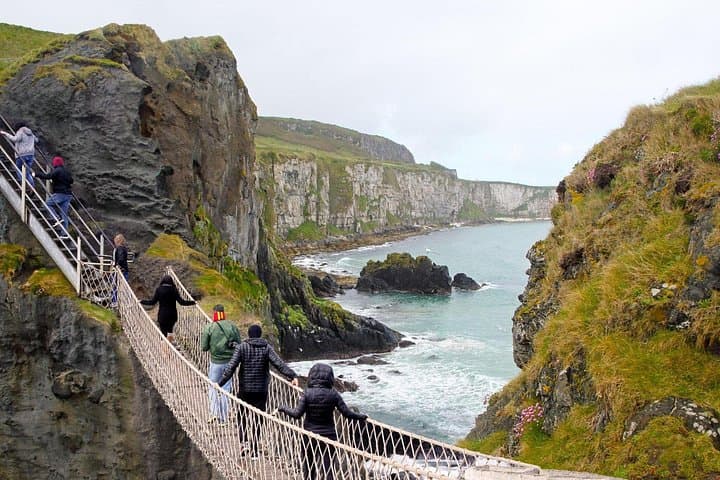 7 Day Scenic Ireland Private Tour from Belfast