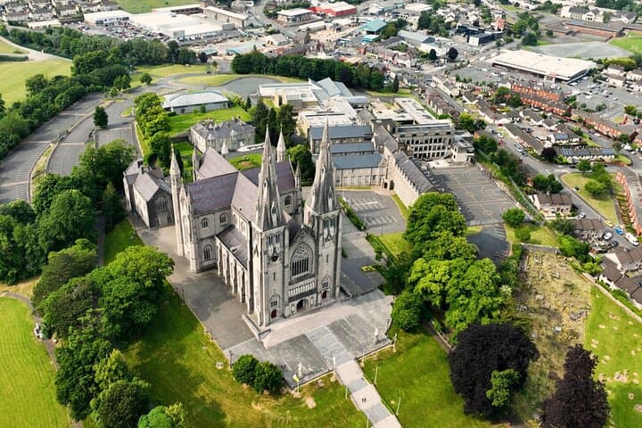 Private St Patrick’s Tour from Belfast to Downpatrick & Armagh