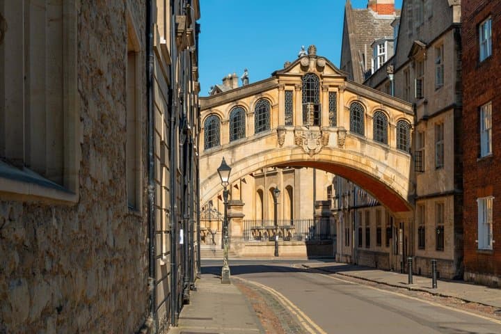 TOP Oxford : Private Guided Tour with your mobile