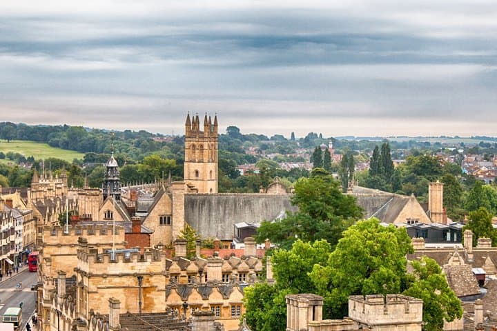 TOP Oxford : Private Guided Tour with your mobile