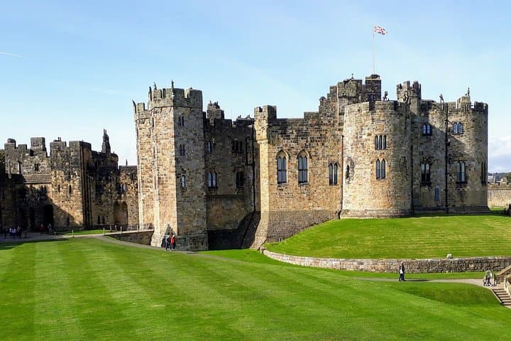 Alnwick Castle