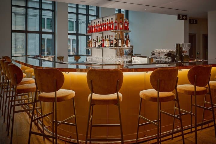 National Gallery Italian Renaissance Tour& Aperitivo at Locatelli