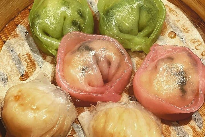 LONDON: Secrets of Soho & Chinatown – Stories & Food Tasting Tour