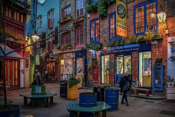 West End Secrets, Sweet Treats, Chinatown, and Covent Garden Tour