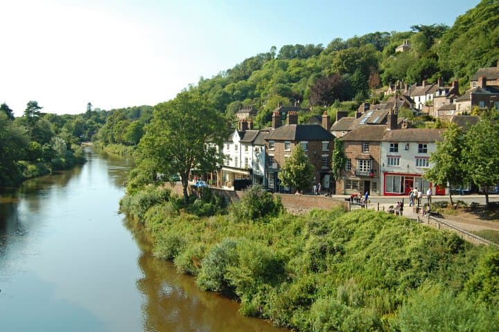Bath and Cotswolds Guided Tour from London