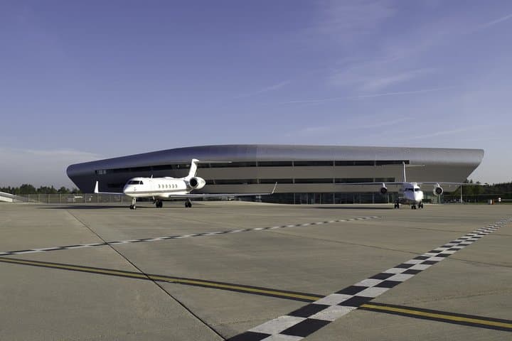 London to & from Farnborough Airport Private Transfer