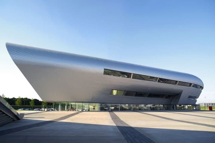London to & from Farnborough Airport Private Transfer