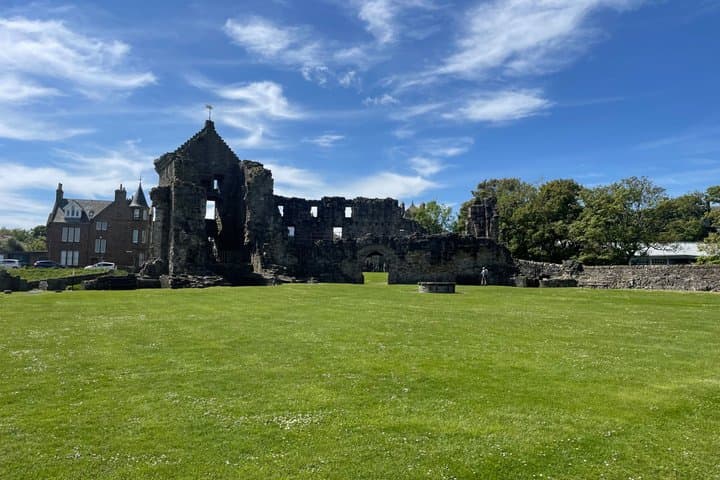 Luxury Private Day Tour in Saint Andrews and Fishing Villages