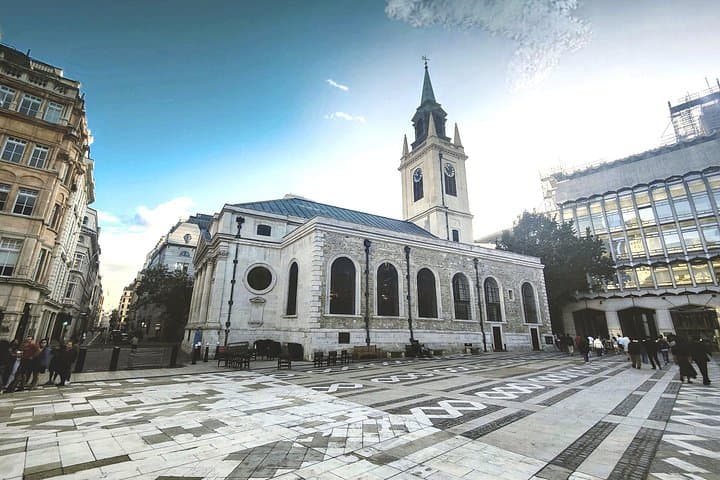 Semi-Private Historical Walking Tour of the City of London