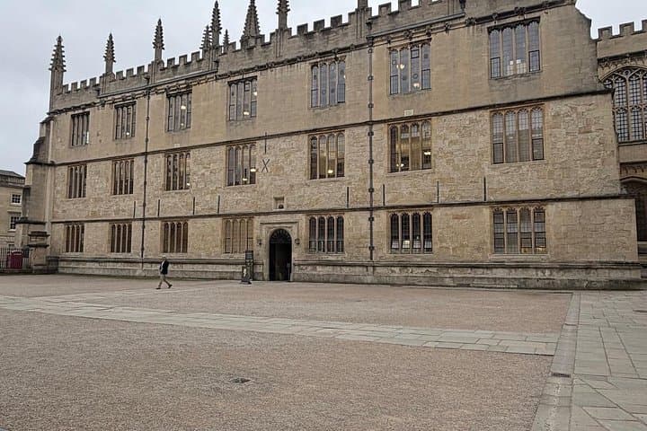 Oxford Sightseeing Private Black Cab Tour with Hotel Pick Up