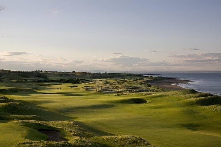 Private Golf Transfer from Edinburgh Return Service with 8h Wait