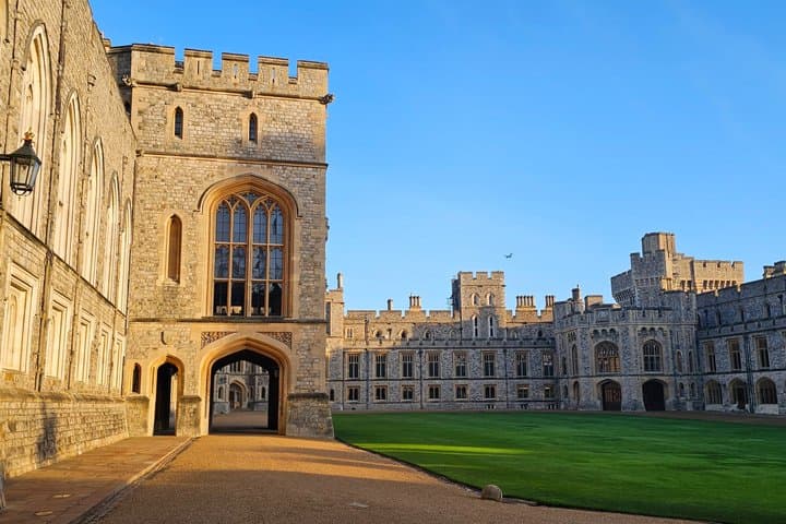 Private Guided Half Day Tour to Royal Windsor