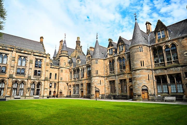 Glasgow City Centre Outlander Walking Tour