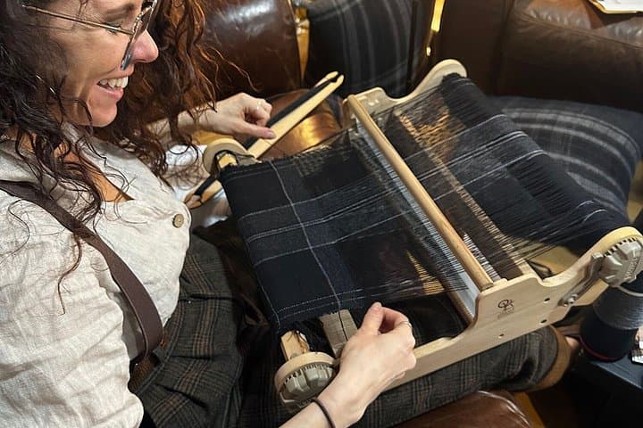 Weave a Piece of Prickly Tartan Workshop