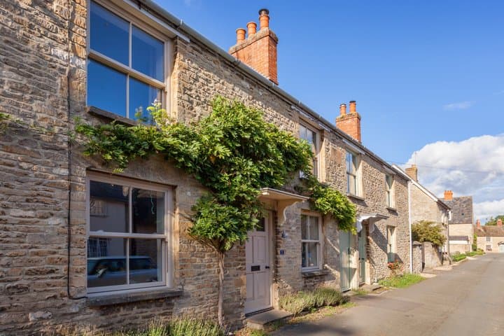 Cotswolds Guided Day Tour