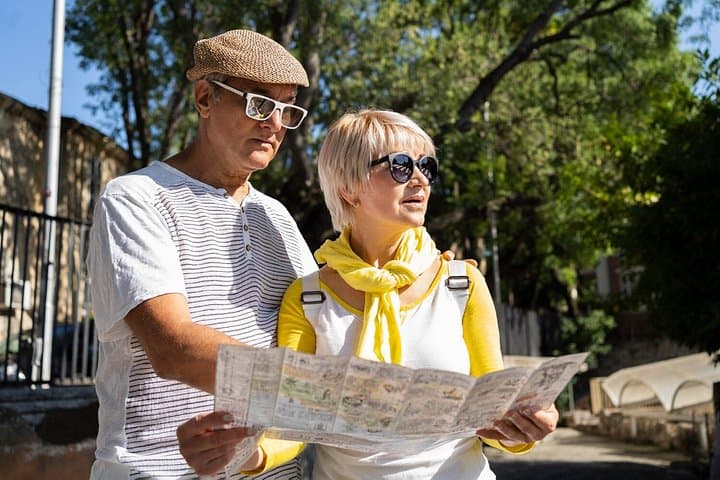 London Power, Palaces and Royal Secrets Walking Tour