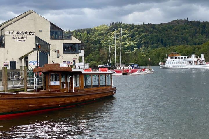 Private Lake District Highlights Tour by Executive Mercedes