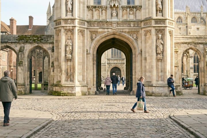 Private Customizable History Walking Tour in Canterbury