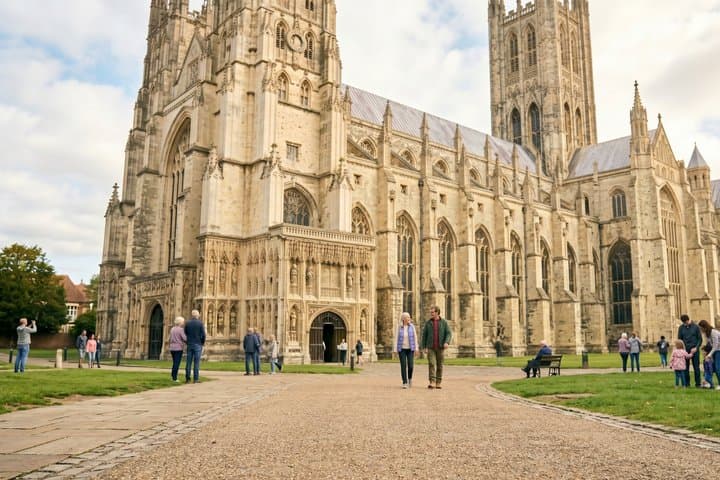 Private Customizable History Walking Tour in Canterbury