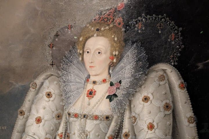 A History of England in Portraiture
