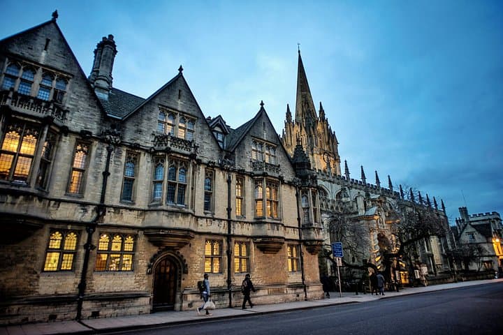 Tour Outside London to the Cotswolds and Oxford with Italian Guide