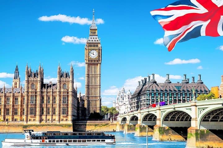 London: Tower of London, Thames Cruise & Audio Guide
