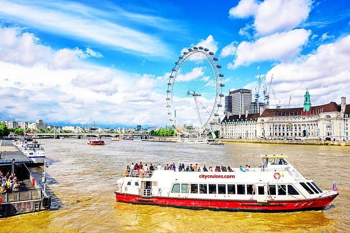 London: Tower of London, Thames Cruise & Audio Guide