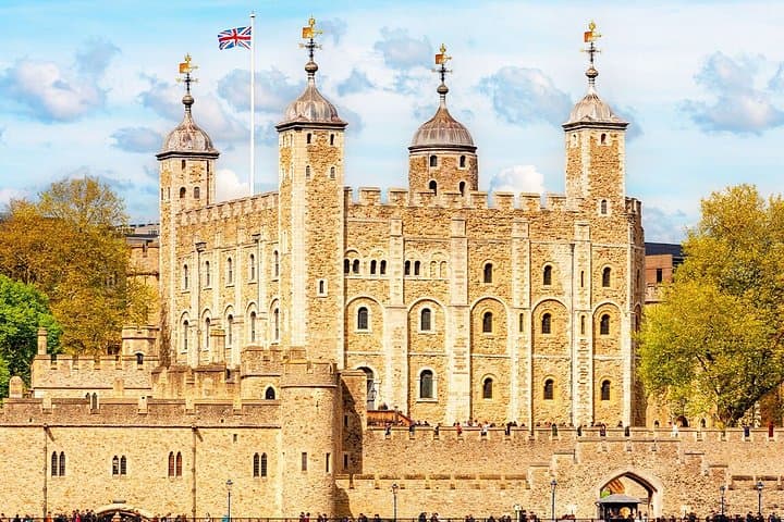 London: Tower of London, Thames Cruise & Audio Guide
