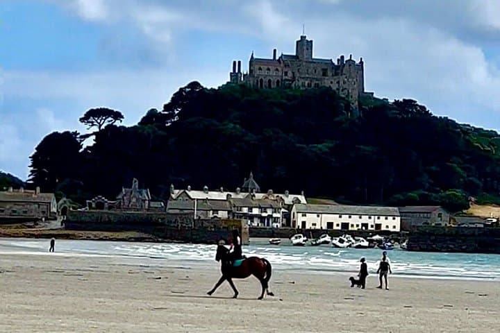Falmouth, Lizard and West of Cornwall private scenic tour