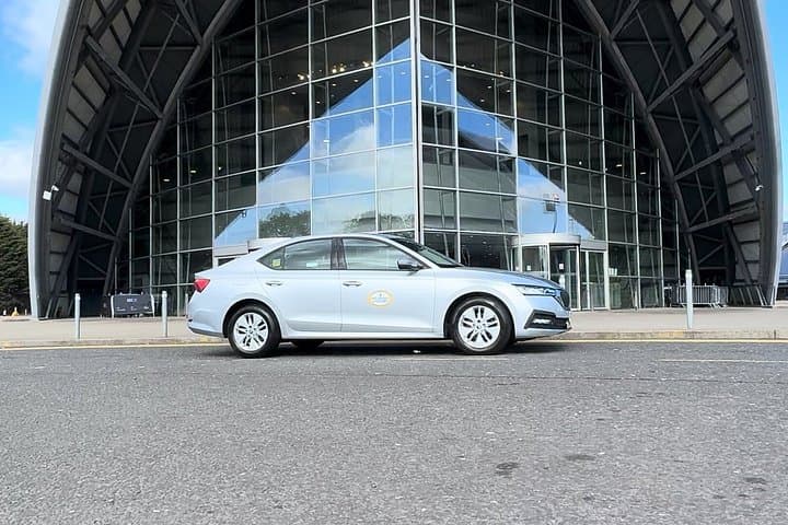 Private Transfer from Glasgow Airport to City Centre