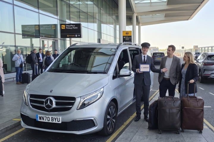 Luxury Chauffeur Service and Airport Transfers in London